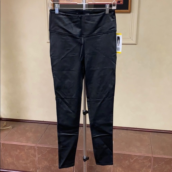 New! Seven7 Liquid Faux Leather Leggings Various Sizes! - Picture 2 of 7